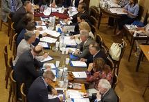 Απόφαση Ολομέλειας Προέδρων Δικηγορικών Συλλόγων Ελλάδος για διήμερη πανελλαδική αποχή των Δικηγόρων από τα καθήκοντά τους 17 και 18 Μαΐου 2017 και άλλες δράσεις κατά των νέων ρυθμίσεων στο ασφαλιστικό